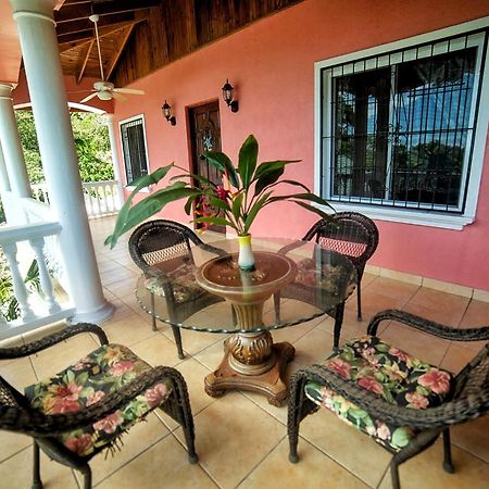 Seaside Inn Roatan West Bay Bagian luar foto