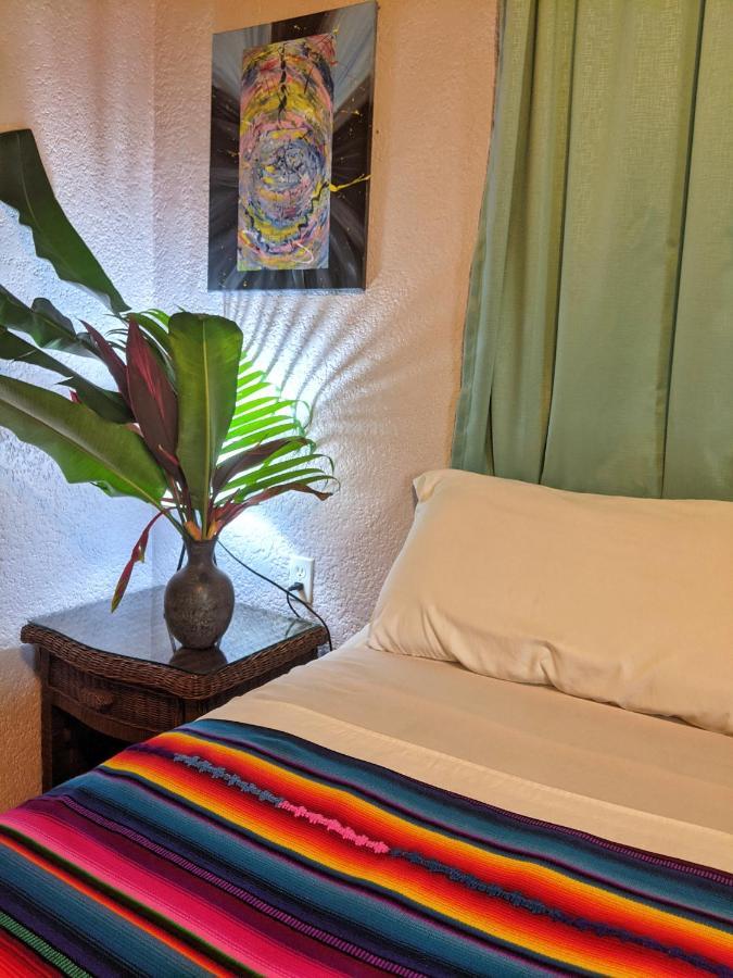 Seaside Inn Roatan West Bay Bagian luar foto