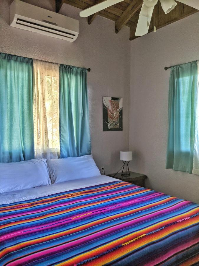 Seaside Inn Roatan West Bay Bagian luar foto
