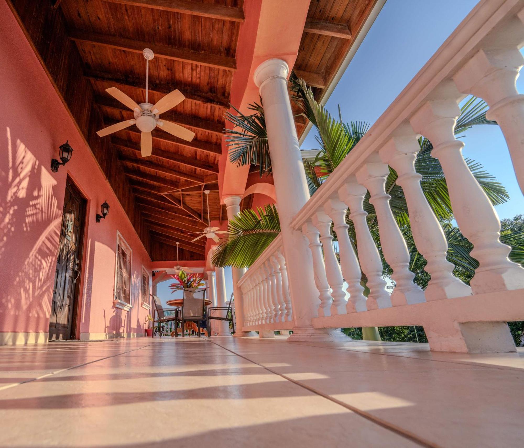 Seaside Inn Roatan West Bay Bagian luar foto